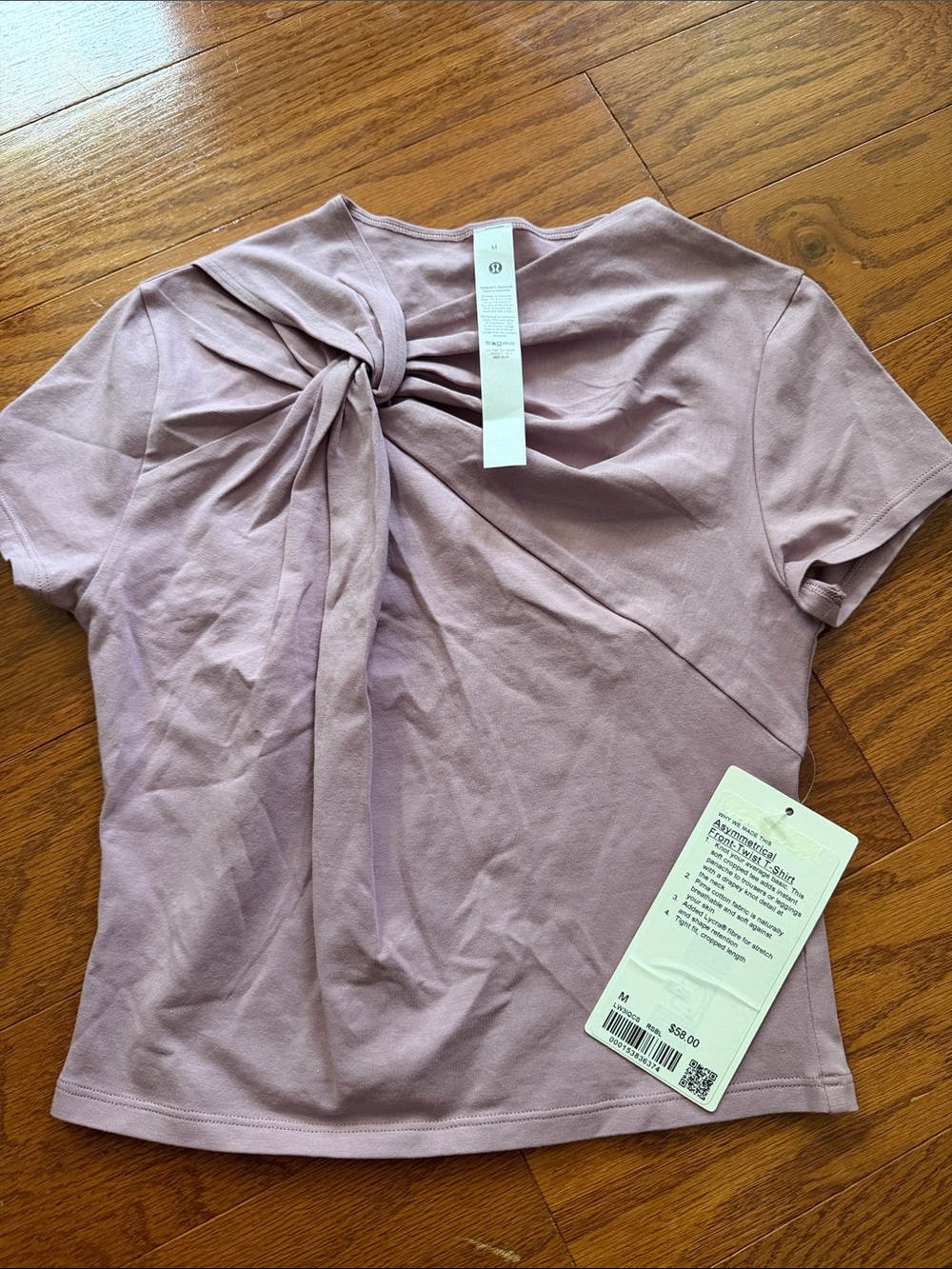 Lululemon asymmetrical front-twist T-shirt